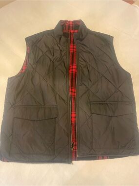 J Crew Men's Quilted Reversible Vest - Black with Red Plaid XXL
